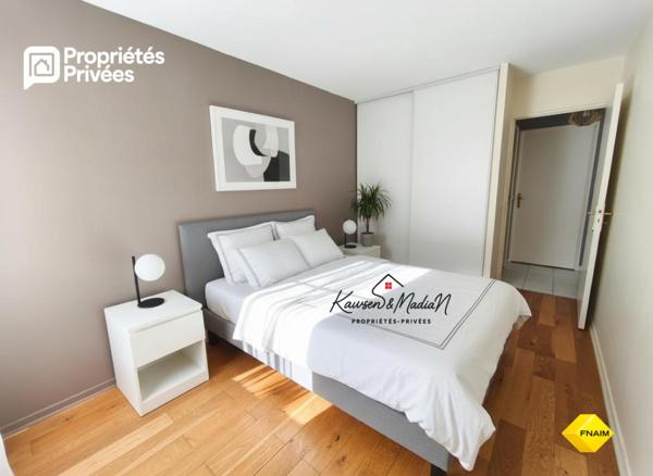 Appartement 2 pièce(s)/ quartier Bordeaux Saint-Seurin Fondaudège avec parking et cellier