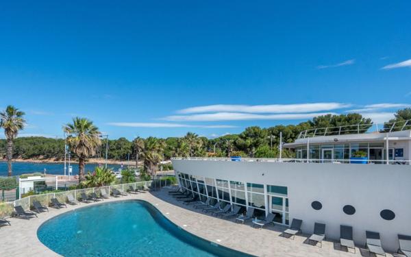 Appartement à vendre    2 pièces •  Saint-Mandrier-sur-Mer