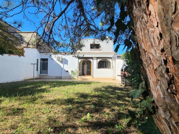 Maison à vendre à Pierrelatte dans la Drôme (26700), ref : 26060-796