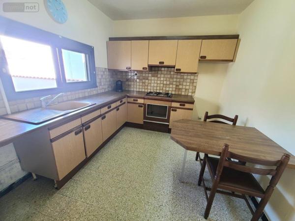 Maison à vendre à Pierrelatte dans la Drôme (26700), ref : 26060-796