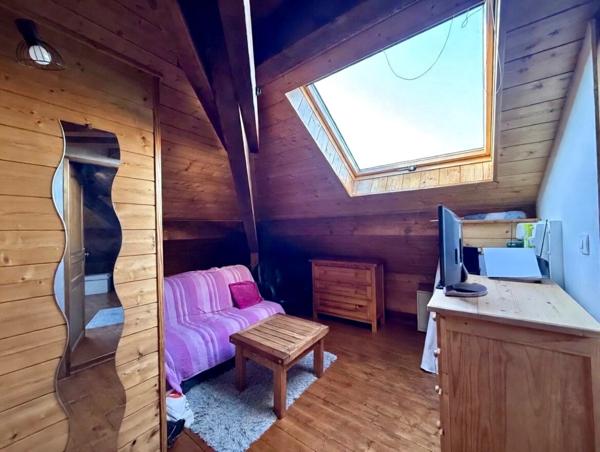 Appartement à vendre 2 pièces traversant CORNIER (74)