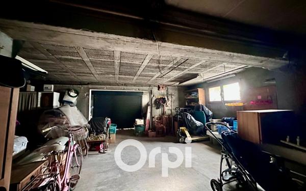 Maison à vendre    5 pièces •  Froges