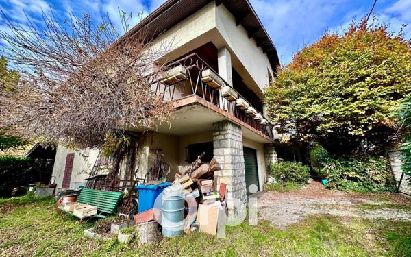 Maison à vendre    5 pièces •  Froges