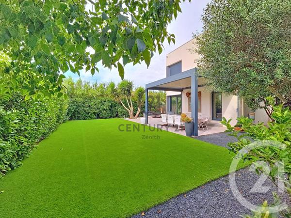 Maison à vendre  4 pièces - 180 m2 TORREILLES - 66