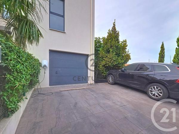 Maison à vendre  4 pièces - 180 m2 TORREILLES - 66