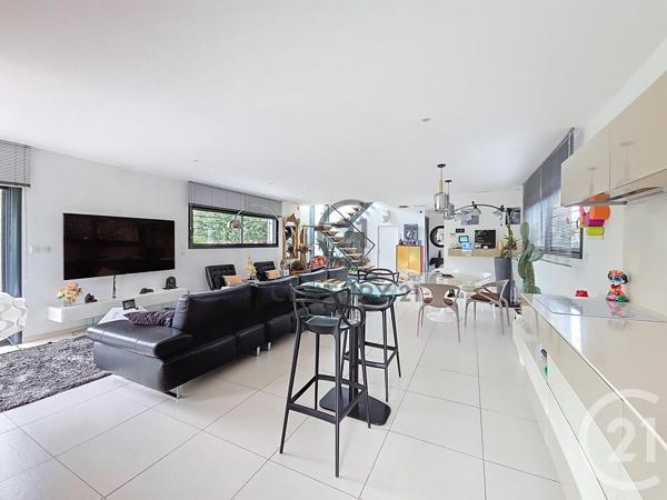 Maison à vendre  4 pièces - 180 m2 TORREILLES - 66