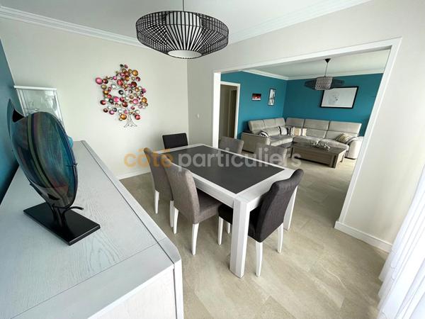 Vente
                Appartement102 m² - 5 Pièces -
                    CAEN (14000)