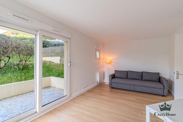 Appartement
                                                                                                                                                                                                                                                                                                                        1 pièce(s)                                                                                                                                                                                                                                                                                                                              29.25  m²