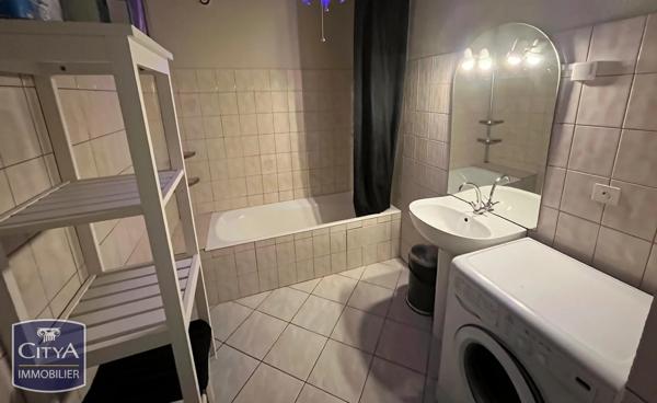 Appartement à vendre 3 pièces 76m² Tours (37100)