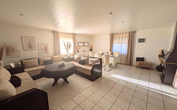 Maison à vendre    5 pièces •  Bourg-lès-Valence