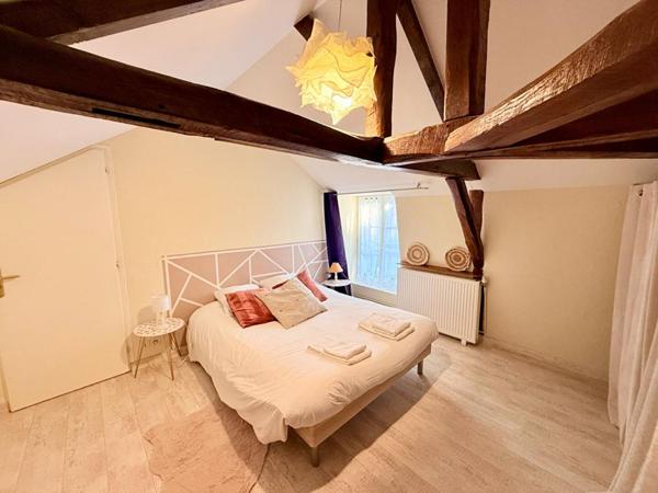 Appartement Auxerre 3 pièces 75 m² (50 m² carrez) Hyper-centre