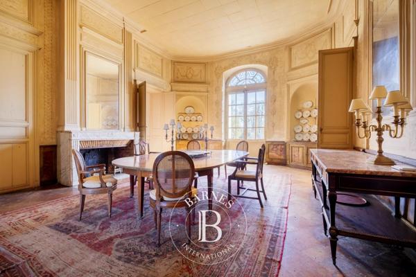Mérignac, Château 5 Chambres -  522 m² à vendre
