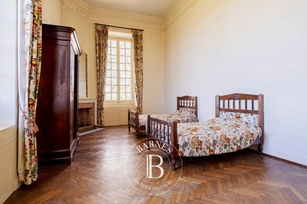 Mérignac, Château 5 Chambres -  522 m² à vendre