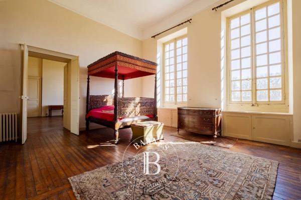 Mérignac, Château 5 Chambres -  522 m² à vendre