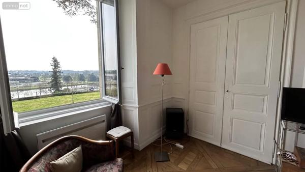 Location - Appartement Château-Gontier-sur-Mayenne 53200 5 pièces 150 m 2