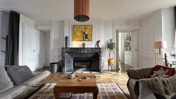 Location - Appartement Château-Gontier-sur-Mayenne 53200 5 pièces 150 m 2