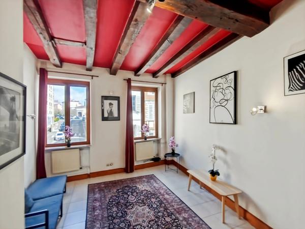 Duplex Mâcon centre-ville à vendre – 68 m² – Rue Lamartine – Vue dégagée – Faibles charges