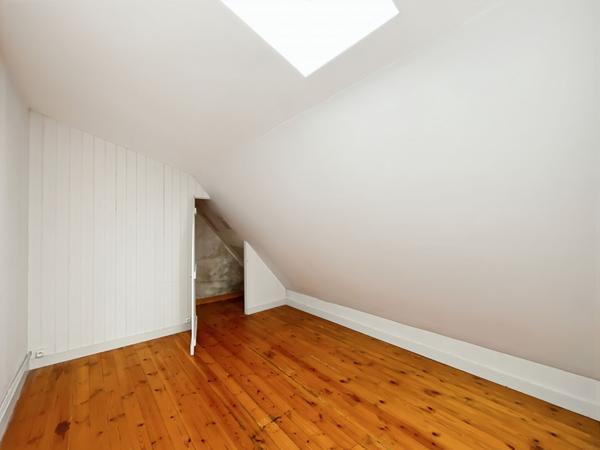 Propriété de Type 7 de 1927 à 5 minutes du centre-ville et de la plage