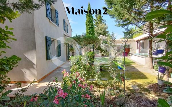 Maison à vendre    10 pièces •  L'Isle-sur-la-Sorgue