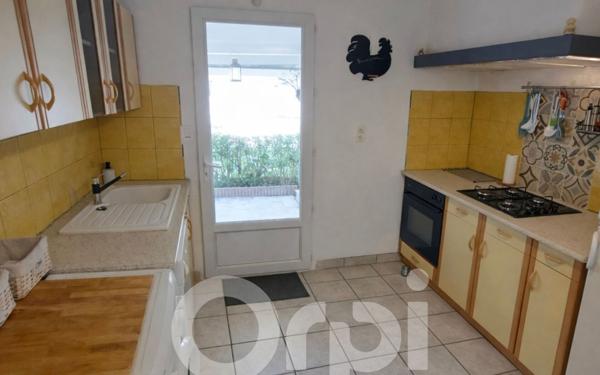 Maison à vendre    10 pièces •  L'Isle-sur-la-Sorgue