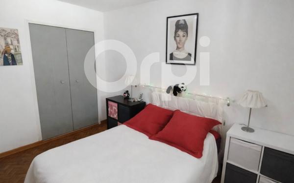 Maison à vendre    10 pièces •  L'Isle-sur-la-Sorgue