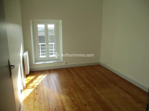 Location Maison 6 pièces 126 m2 à Loulay