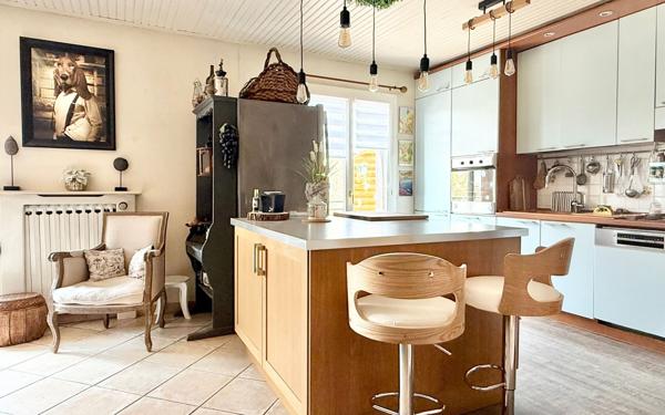 Maison à vendre    8 pièces • 174 m2 Chilly-Mazarin