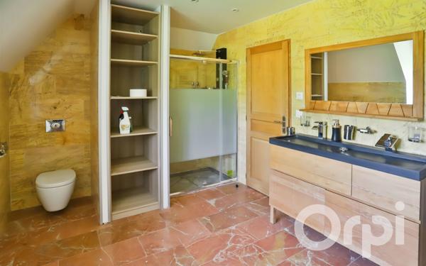 Maison à vendre    7 pièces • 231 m2 Marines