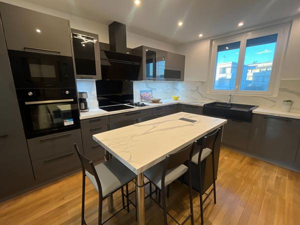 Appartement de 205 m² au coeur de Royan. Royan