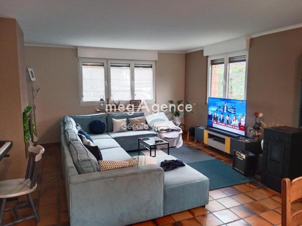 Maison à LESQUIN, 59810 - 11 pièces 270m²