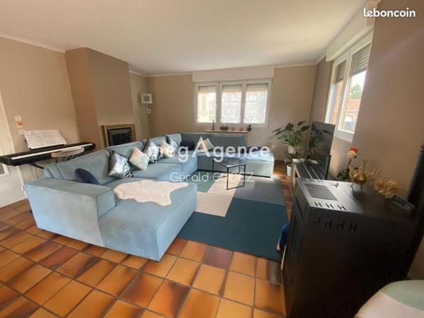 Maison à LESQUIN, 59810 - 11 pièces 270m²