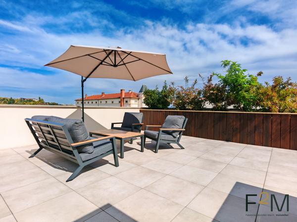 T3 MEUBLE AVEC BALCON, ROOFTOP PRIVATIF ET GARAGE A LOUER A CALUIRE