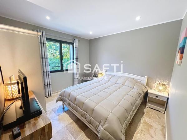 LÀ OÙ LA DOUCEUR DE VIVRE SANARYENNE RENCONTRE L’ÉLÉGANCE CONTEMPORAINE.