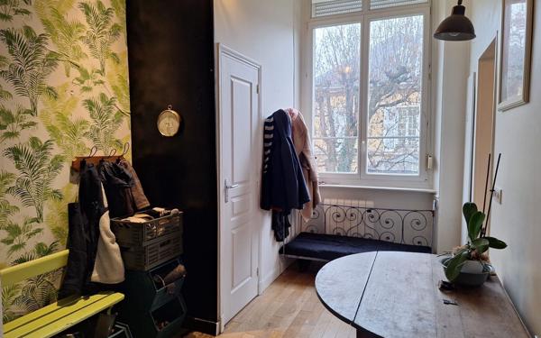 Appartement à vendre    6 pièces •  Reims