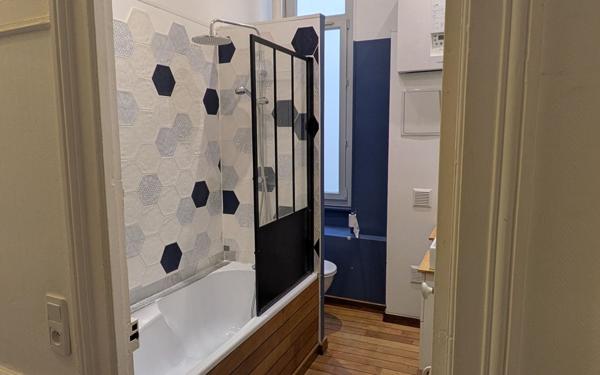 Appartement à vendre    6 pièces •  Reims