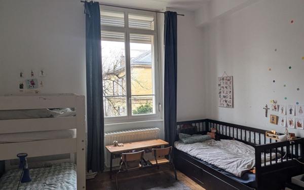 Appartement à vendre    6 pièces •  Reims