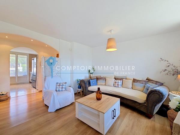 Appartement
                                                                                                                                                                                                                                                                                                                        3 pièce(s)                                                                                                                                                                                                          2 chambre(s)                                                                                                                                                                                                          71  m²