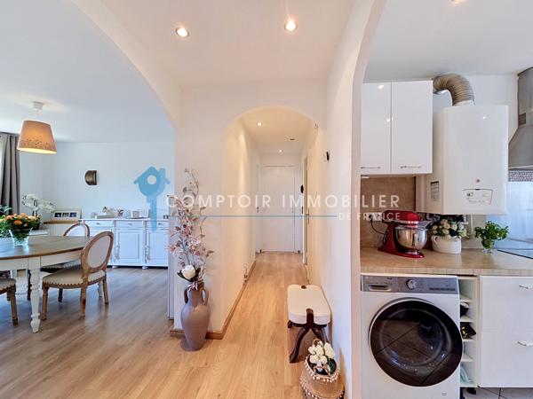 Appartement
                                                                                                                                                                                                                                                                                                                        3 pièce(s)                                                                                                                                                                                                          2 chambre(s)                                                                                                                                                                                                          71  m²