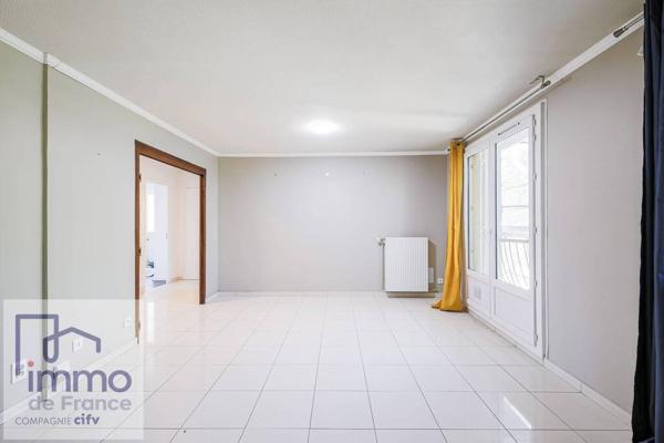 GRENOBLE - 145 COURS DE LA LIBERATION ET DU GENERAL DE GAULLE - APPARTEMENT T3