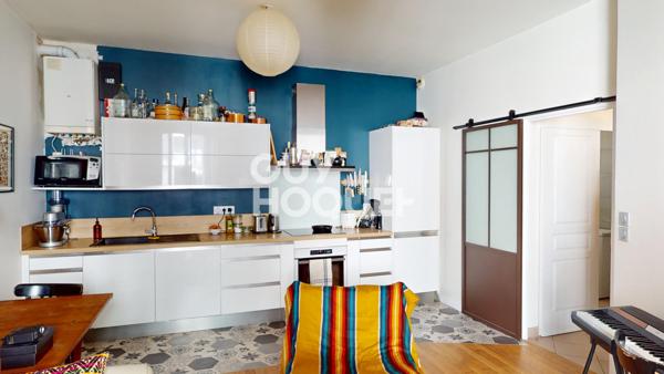 T2 rénové avec charme – 44 m² – Proximité quais, écoles et transports