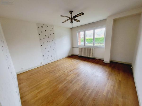 Immeuble de rapport à vendre à Ussel en Corrèze (19200), ref : UM 1199