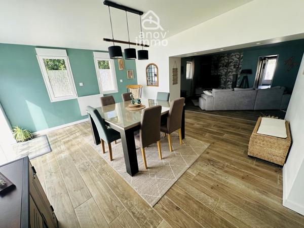 Maison
                                                                                                                                                                                                                                                                                                                        7 pièce(s)                                                                                                                                                                                                          4 chambre(s)                                                                                                                                                                                                          188.25  m²