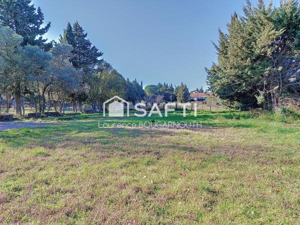 Terrain à bâtir - 833 m²