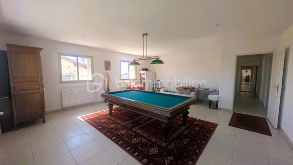 Maison longere de 265 m²