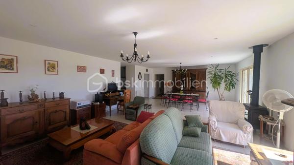 Maison longere de 265 m²