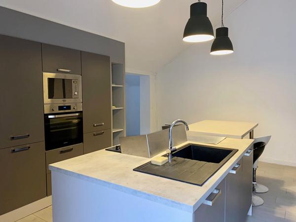 MAISON T4 - SECTEUR CENTRE-VILLE