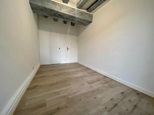 MAISON T4 - SECTEUR CENTRE-VILLE