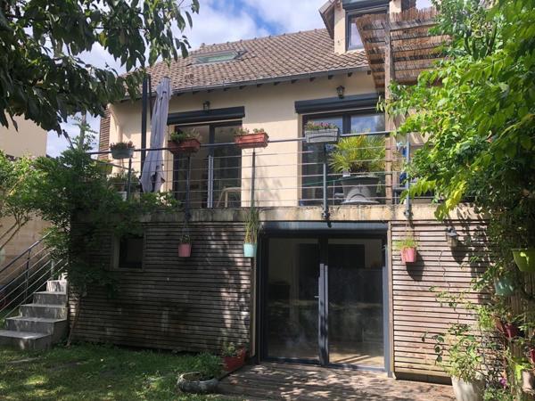 Maison au calme sans vis-à-vis rénovée 2015