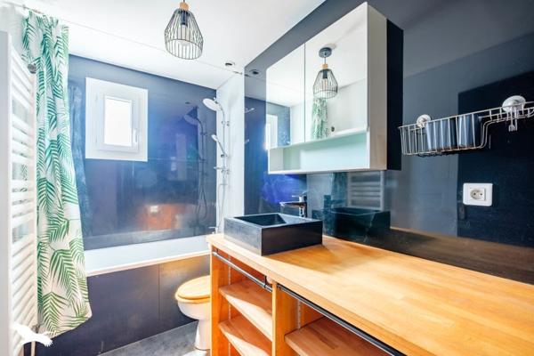Maison à vendre |  Décines-Charpieu |  6 pièces | 144 m²