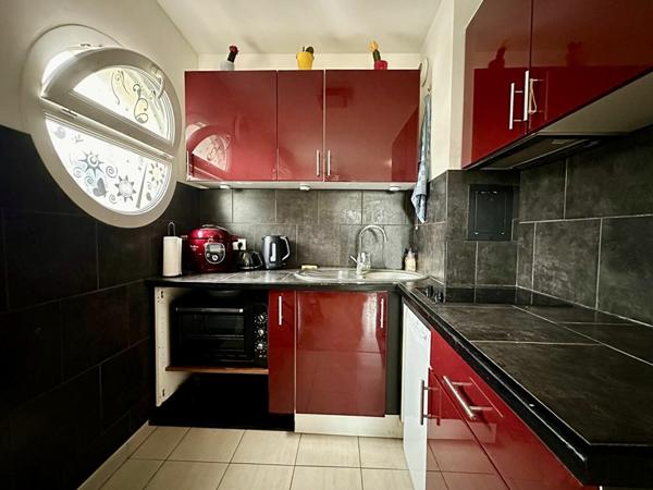 VENTE : appartement T2 (45 m²) à VILLEPARISIS